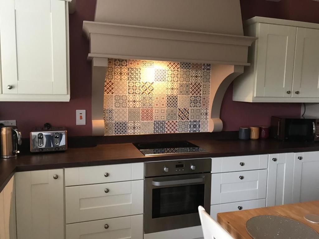 Kilkeel Bungalow - The Perfect Place To Stay ภายนอก รูปภาพ