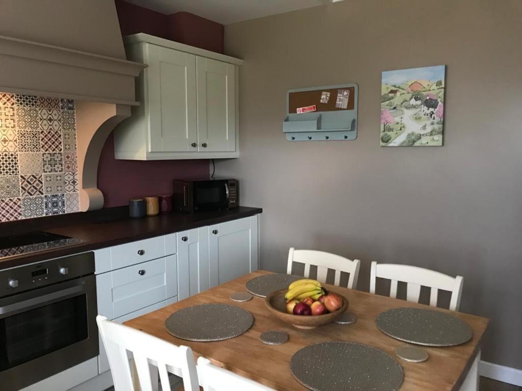 Kilkeel Bungalow - The Perfect Place To Stay ภายนอก รูปภาพ