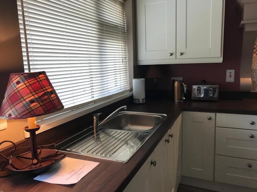 Kilkeel Bungalow - The Perfect Place To Stay ภายนอก รูปภาพ